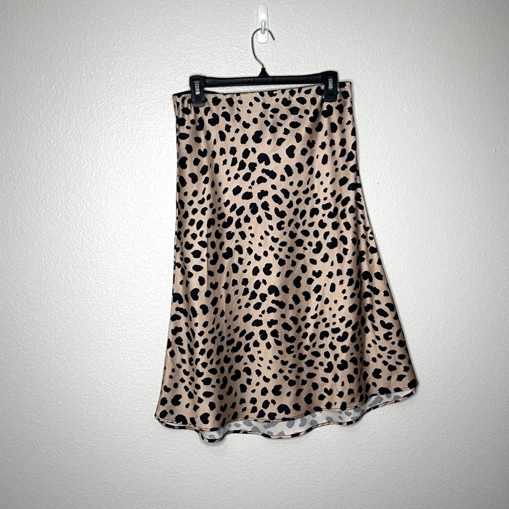 Leopard Print Skirt Midi Long Length Silk Satin High Waist
Elastic Skirts